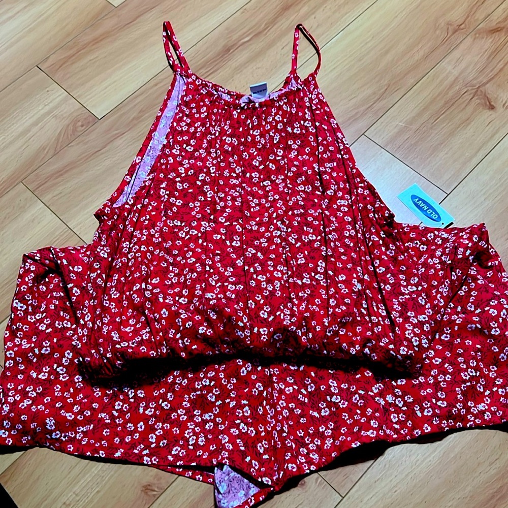 NWT red flower romper